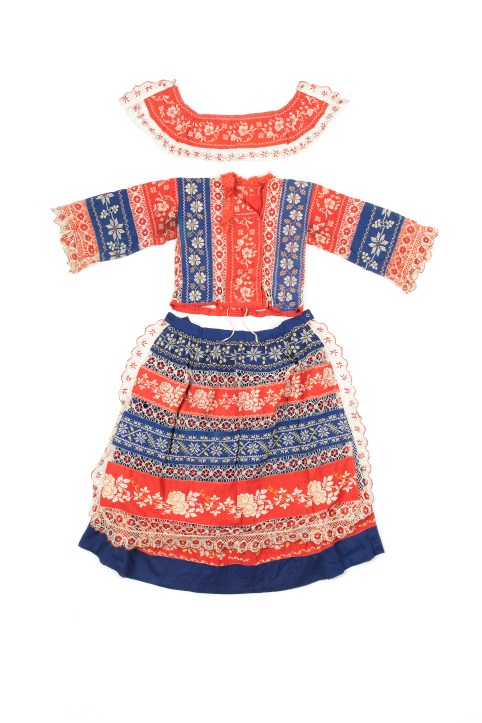 -®Lorenzo-christine hamp-la robe roumaine de sa grand-m+¿re