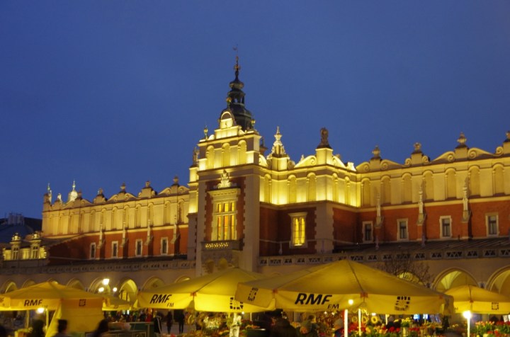 Halle aux draps Bdef