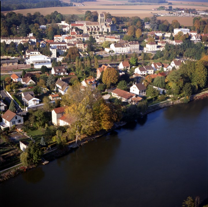Auvers vu du ciel.tif